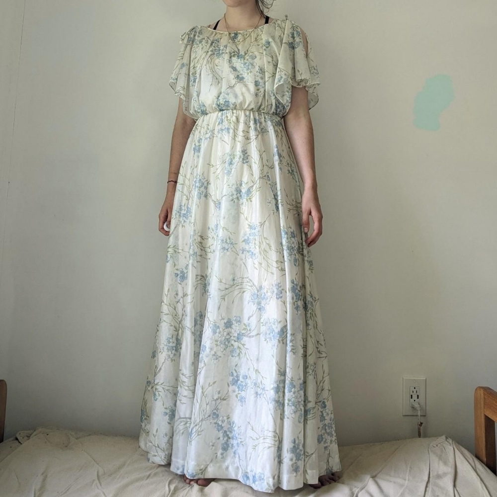 Vintage 70's Floral Maxi Flowy Formal Summer Dress